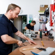 Handwerkliche Arbeiten in der Meisterwekstatt